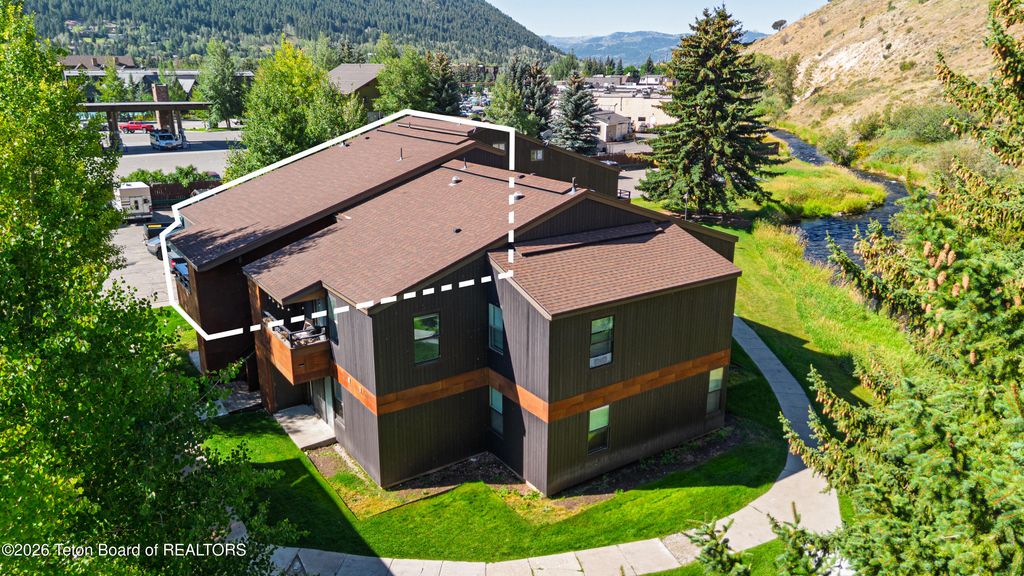 355 W DELONEY Avenue A-6, Jackson, WY 83001 photo 2