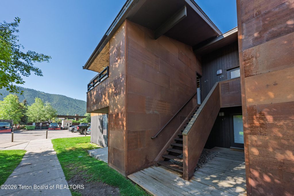355 W DELONEY Avenue A-6, Jackson, WY 83001 photo 5