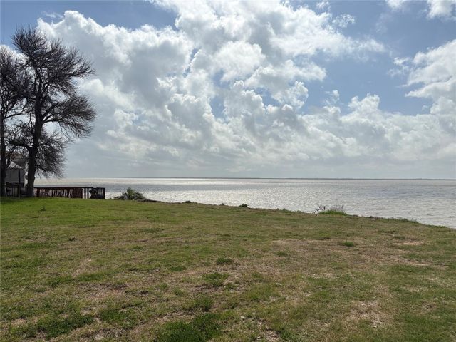 122 S Gulls Cut, Baytown, TX 77523