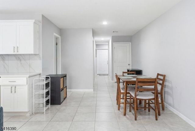 266 2Nd Ave, Newark City, NJ 07107