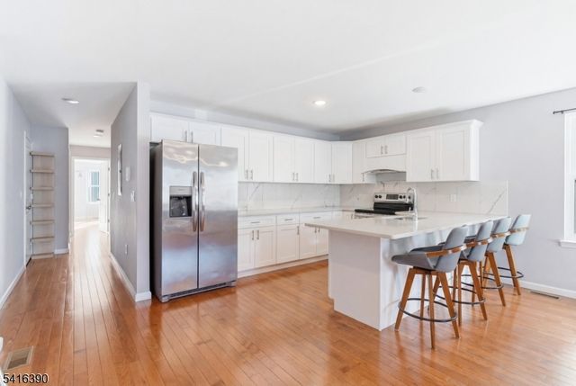 266 2Nd Ave, Newark City, NJ 07107