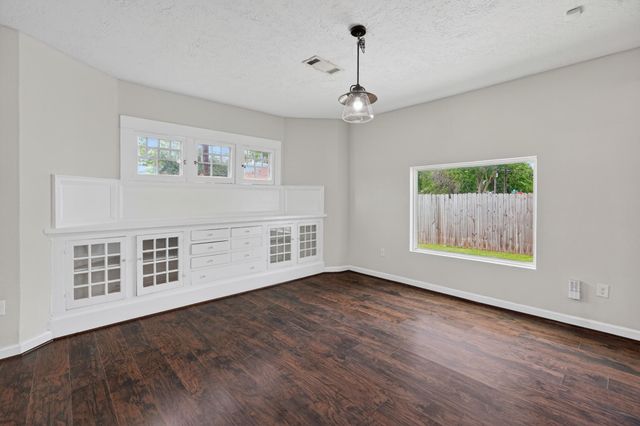 5401 N Capitol Street, Houston, TX 77011