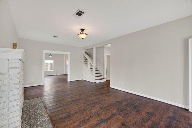 5401 N Capitol Street, Houston, TX 77011
