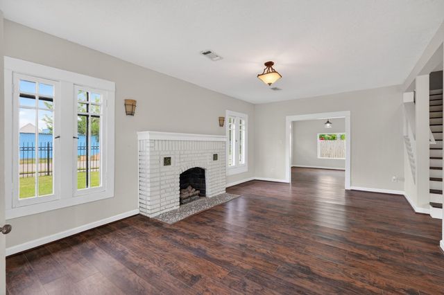 5401 N Capitol Street, Houston, TX 77011