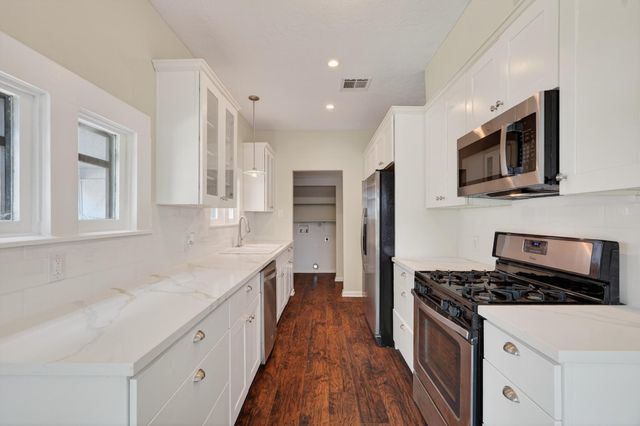 5401 N Capitol Street, Houston, TX 77011