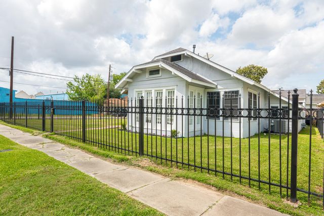 5401 N Capitol Street, Houston, TX 77011