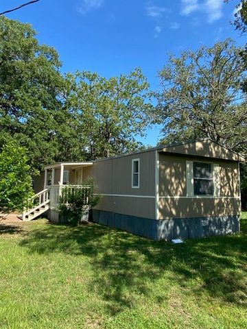 743 N State Highway 95 B, Bastrop, TX 78602