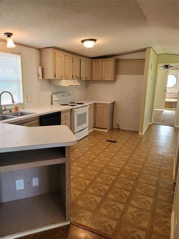 743 N State Highway 95 B, Bastrop, TX 78602
