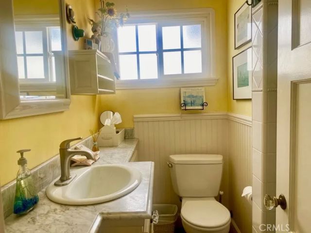 203 Amethyst Avenue, Newport Beach, CA 92662