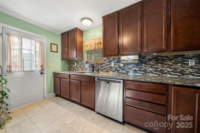 3709 Little Mountain Road, Gastonia, NC 28056