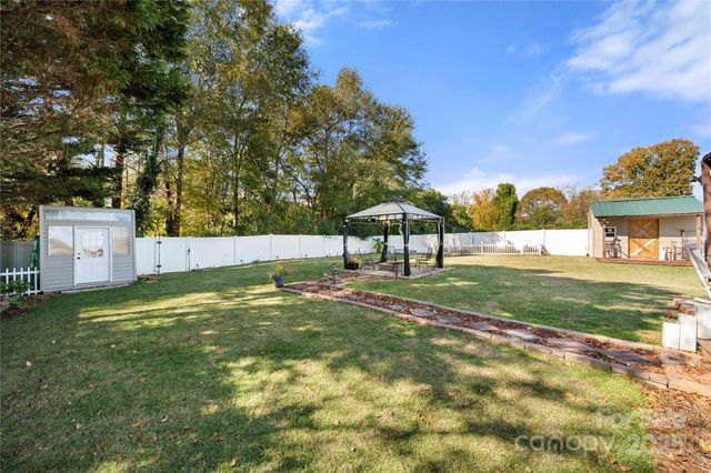 3709 Little Mountain Road, Gastonia, NC 28056