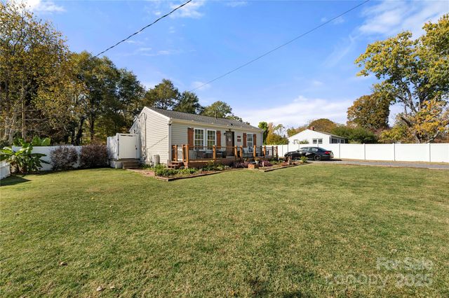 3709 Little Mountain Road, Gastonia, NC 28056