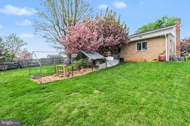 309 FAIRVIEW STREET, Carlisle, PA 17015