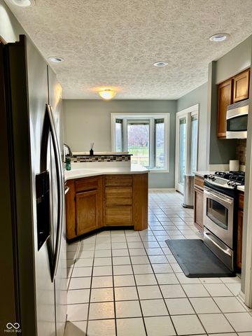 312 Carriage Lane, Franklin, IN 46131