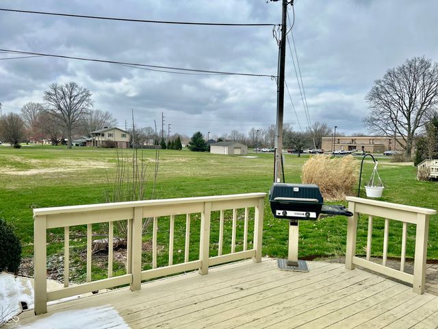 312 Carriage Lane, Franklin, IN 46131