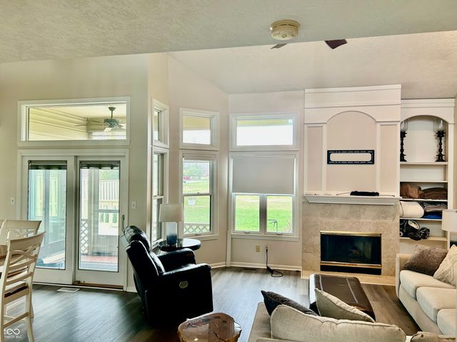 312 Carriage Lane, Franklin, IN 46131