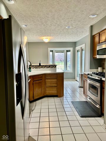 312 Carriage Lane, Franklin, IN 46131