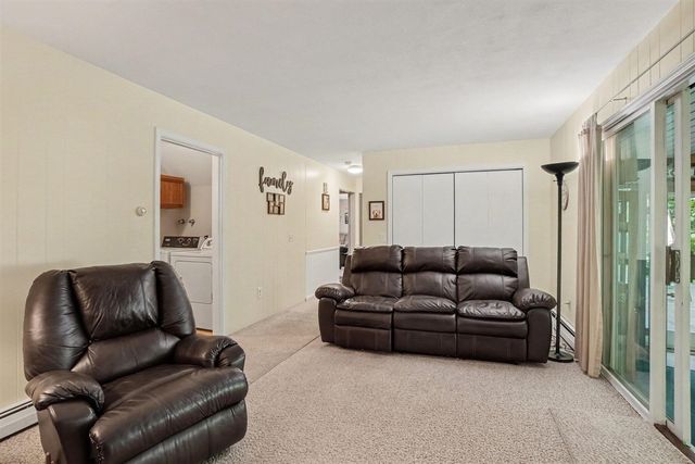 37 S Bear Lake Road, Muskegon, MI 49445