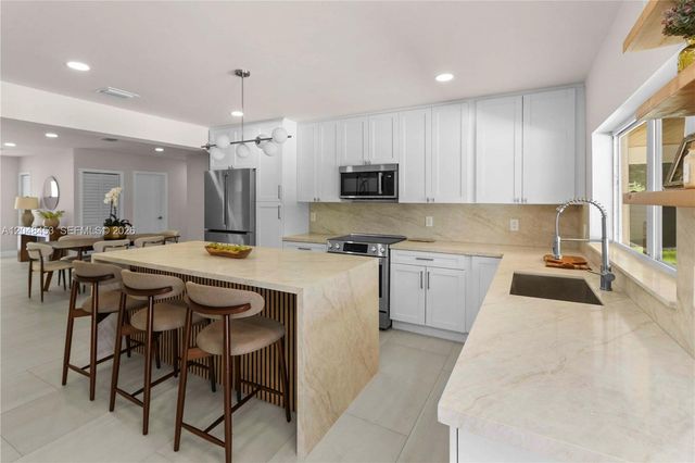 6600 SW 45th St, Miami, FL 33155