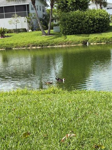 25 Kent B, West Palm Beach, FL 33417
