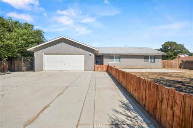 40904 168th East, Lake Los Angeles, CA 93535