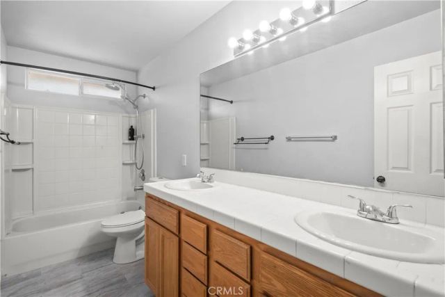 40904 168th East, Lake Los Angeles, CA 93535