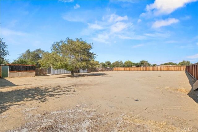 40904 168th East, Lake Los Angeles, CA 93535