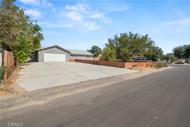 40904 168th East, Lake Los Angeles, CA 93535