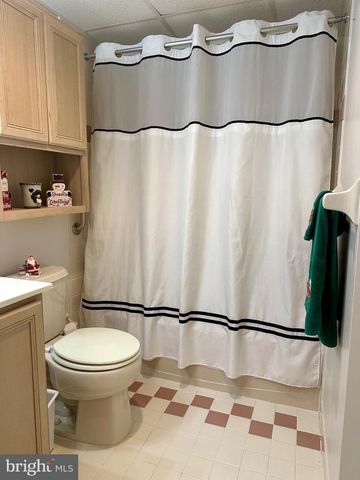 9000 CENTENNIAL STA, Warminster, PA 18974