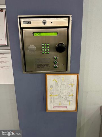 9000 CENTENNIAL STA, Warminster, PA 18974