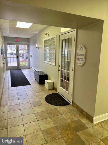 9000 CENTENNIAL STA, Warminster, PA 18974