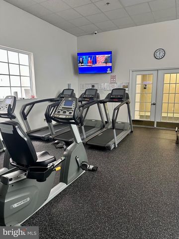 9000 CENTENNIAL STA, Warminster, PA 18974