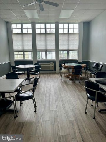 9000 CENTENNIAL STA, Warminster, PA 18974