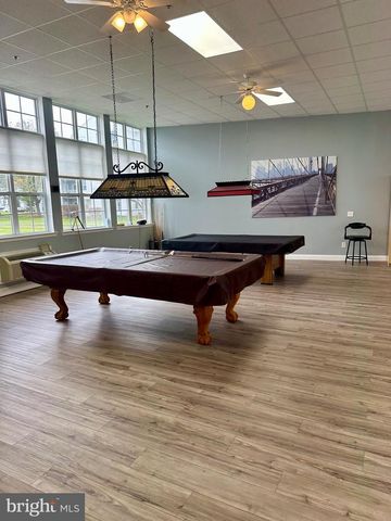 9000 CENTENNIAL STA, Warminster, PA 18974