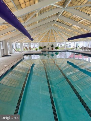 9000 CENTENNIAL STA, Warminster, PA 18974