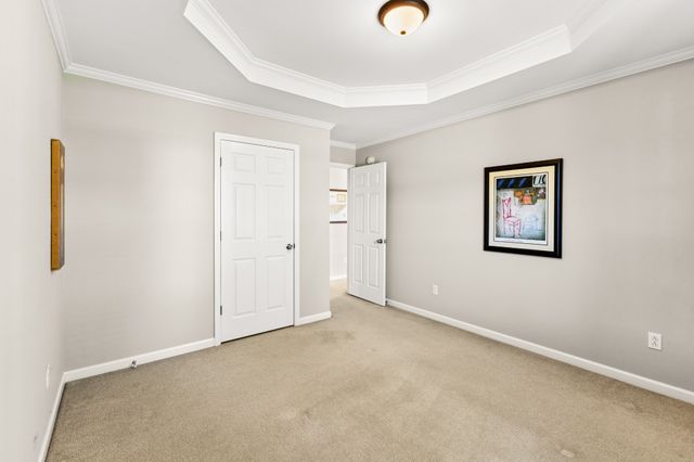 106 Meadowood Loop, Burns, TN 37029
