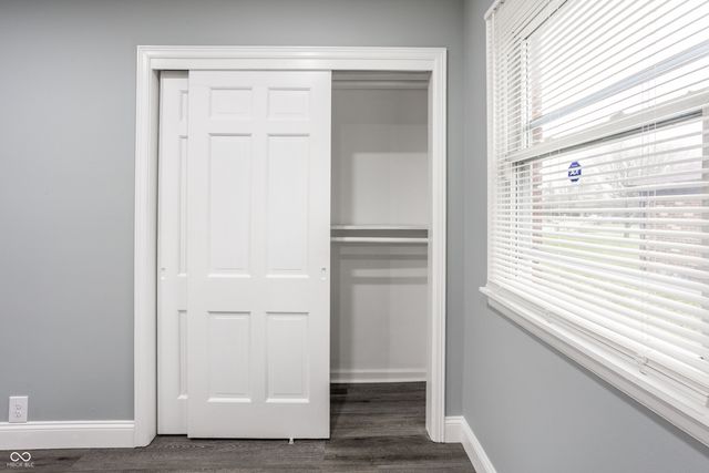 8253 E 11th Street, Indianapolis, IN 46219