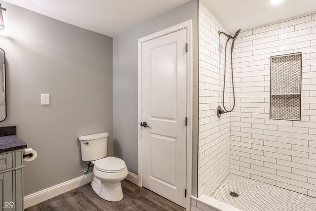 8253 E 11th Street, Indianapolis, IN 46219