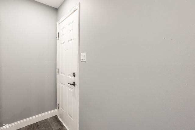 8253 E 11th Street, Indianapolis, IN 46219