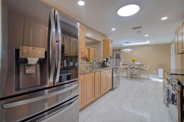 2315 MINNEOLA ROAD, Clearwater, FL 33764