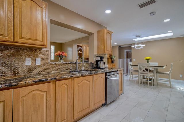 2315 MINNEOLA ROAD, Clearwater, FL 33764