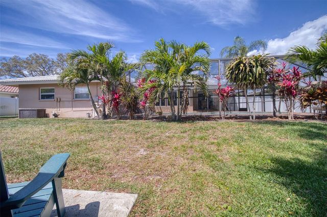 2315 MINNEOLA ROAD, Clearwater, FL 33764