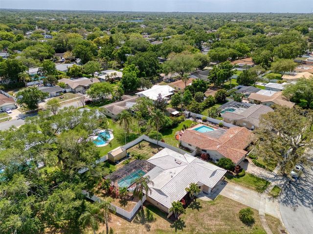 2315 MINNEOLA ROAD, Clearwater, FL 33764