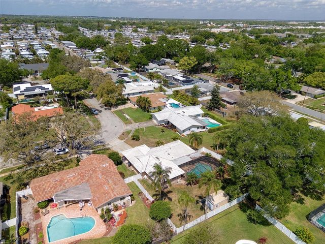 2315 MINNEOLA ROAD, Clearwater, FL 33764