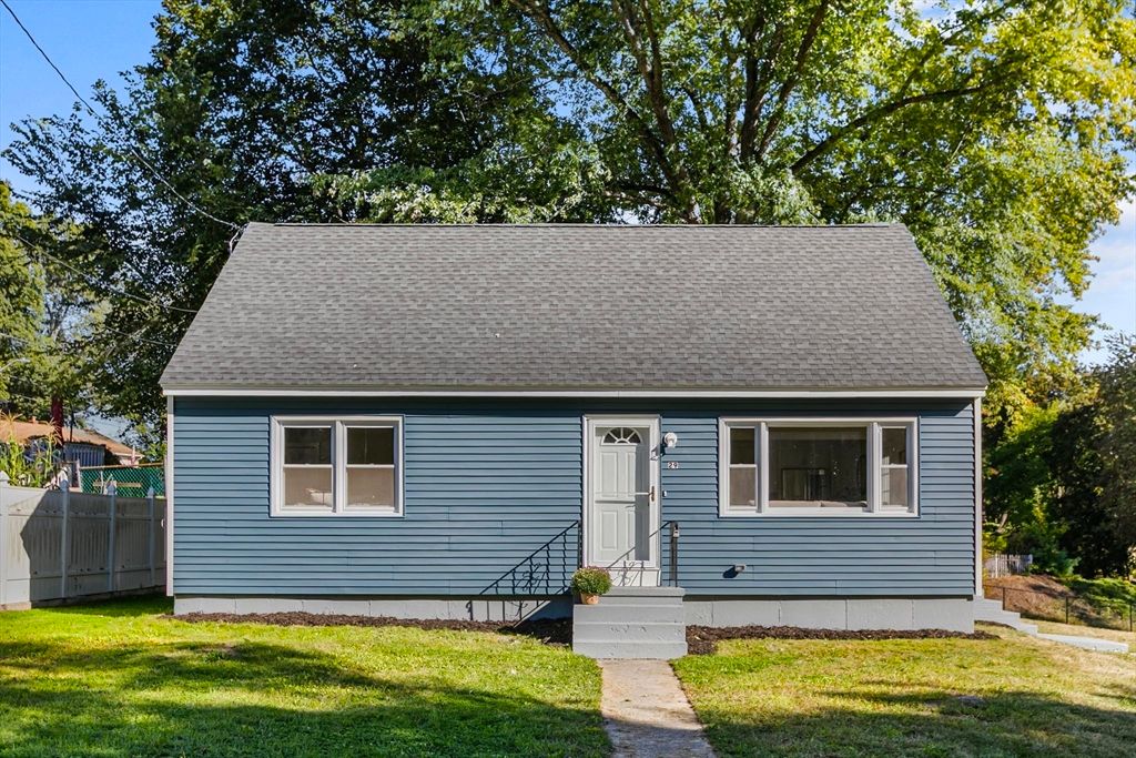 29 Martin Ter, Dracut, MA 01826