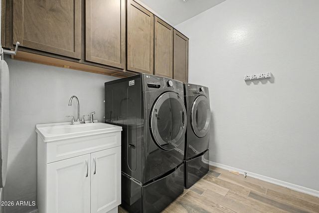 7518 S 28TH Place, Phoenix, AZ 85042