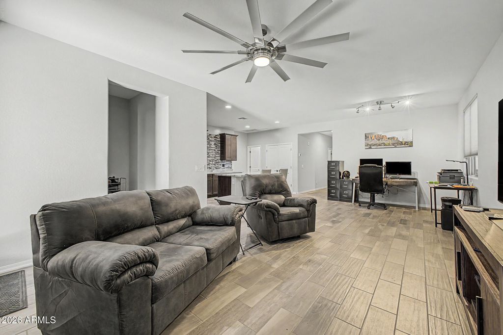 7518 S 28TH Place, Phoenix, AZ 85042 — photo 3