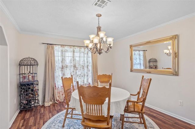 5221 Iona Drive, Sulphur, LA 70665