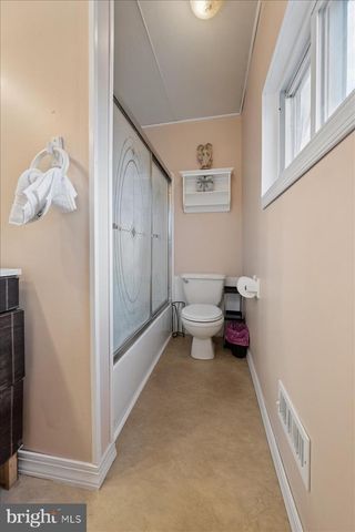 111 4TH AVE, Baltimore, MD 21227