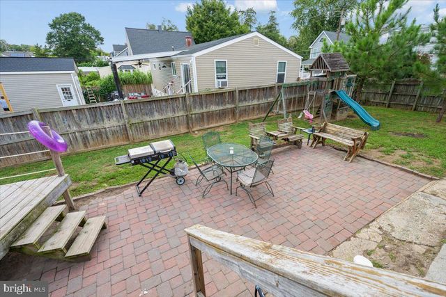 111 4TH AVE, Baltimore, MD 21227